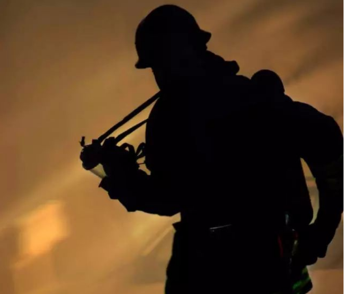 正壓式空氣呼吸器|提供呼吸保護(hù)，保障生命安全！