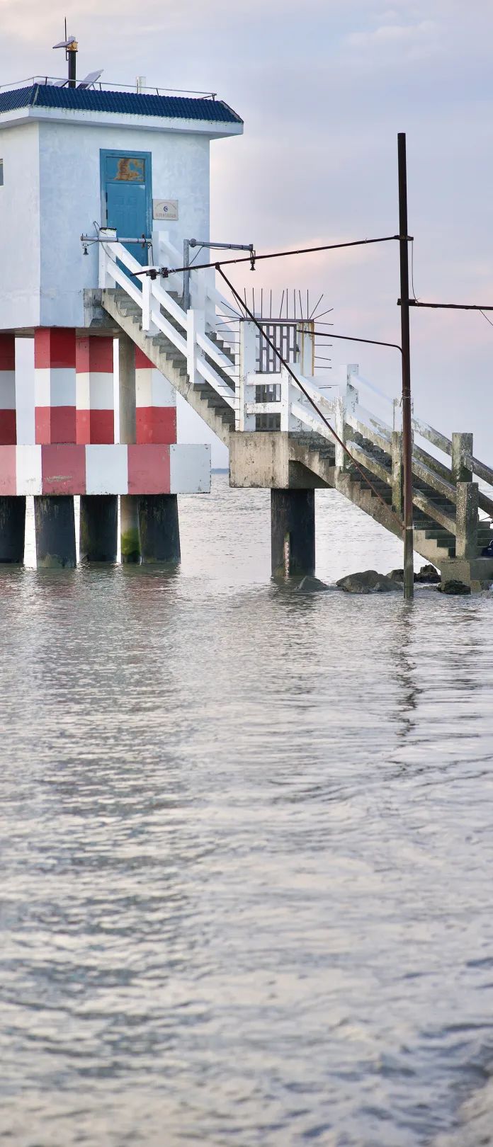 環(huán)境預(yù)警|四合一彩屏擴(kuò)散式氣體檢測(cè)儀了解一下！